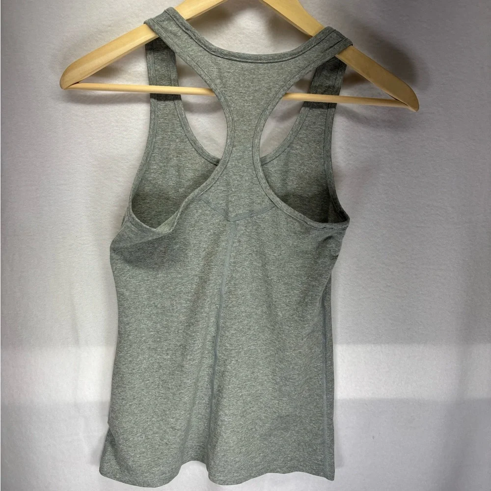 NIKE Razorback Tank Top XS Gray Women's Stretch Gym Activewear Dri-Fit‎